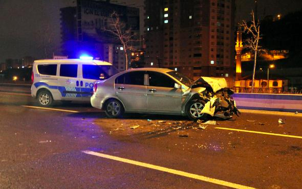 Başkent'te 2 ayrı kazada 6 kişi yaralandı