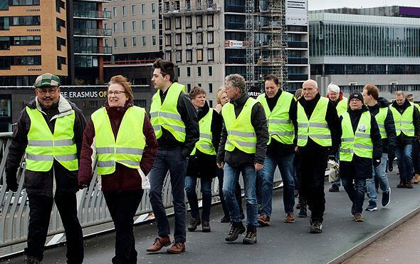 Hollanda'da 'sarı yeleklilerden' dokuzuncu eylem