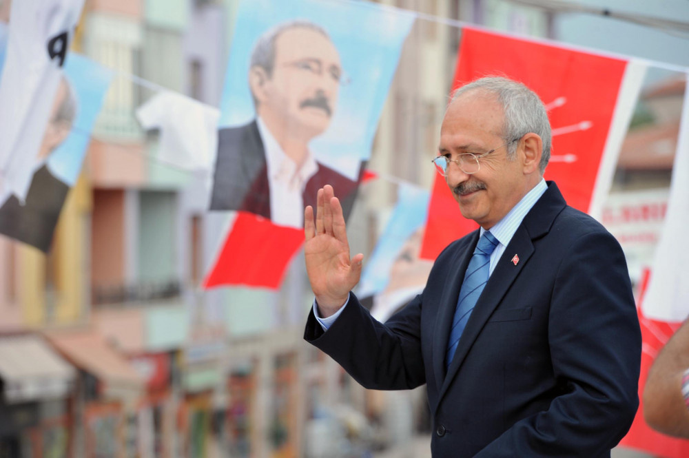CHP'de PM'ye sunulan belediye başkan adaylarının tam listesi