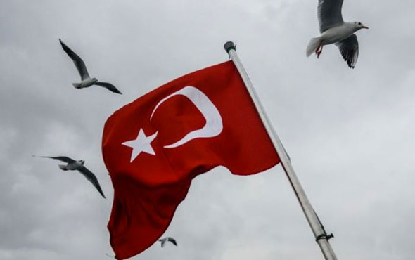 Zenginler ve yetenekli Türkler ülkeden göçüyor bir yılda 253 bin kişi...