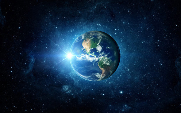 Dünya'nın etrafı çöp tarlası! 700 bine yakın uzay çöpü var
