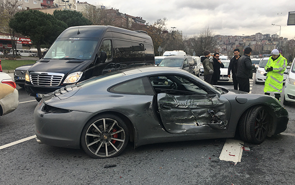 İstanbul'da ralli sürücüsünün milyonluk kazası!