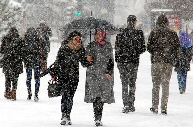 Meteroloji'den Ankara ve İstanbul için kar uyarısı! Yarın...