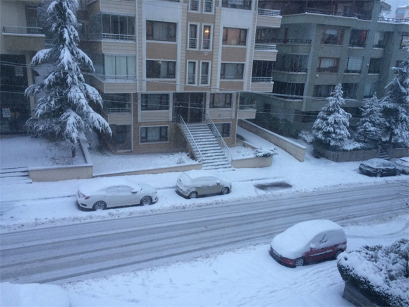 Ankara'da okullar tatil mi? Kar yağışı sürüyor