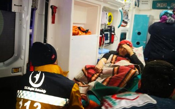 Anne adayı ambulansta doğum yaptı