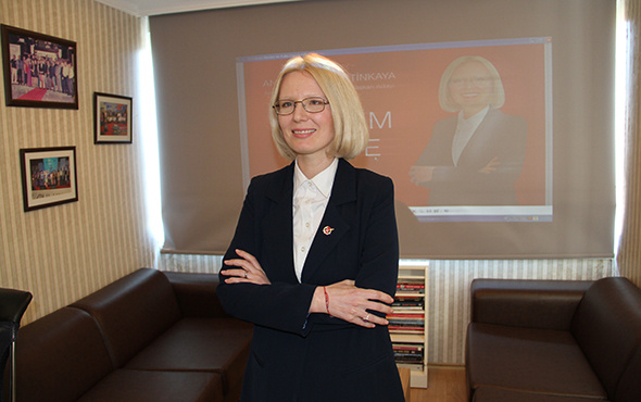 Antalya Alanya'ya Rus asıllı kadın belediye başkan adayı