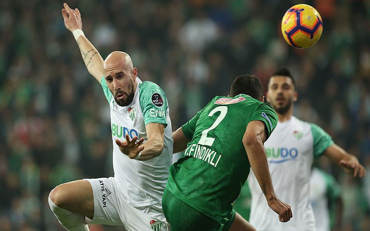 Bursa'da müthiş maçta gol sesi çıkmadı