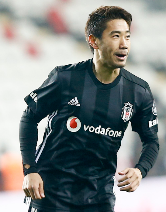 Kagawa 3 dakikada 2 gol attı dünyayı mest etti