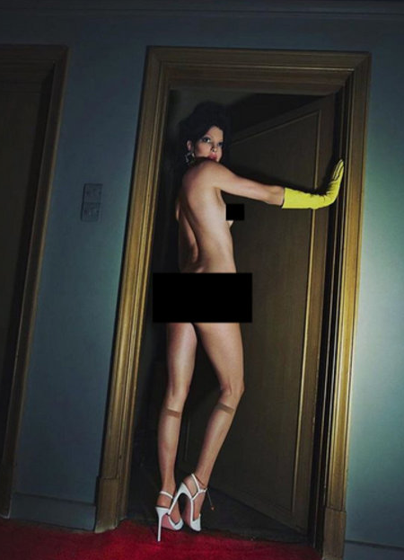 Kendall Jenner Türk fotoğrafçı Mert Alaş'a çırılçıplak soyundu
