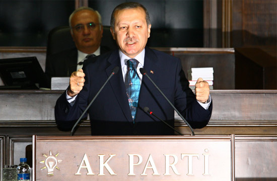 Sümeyye Erdoğan grup toplantısında
