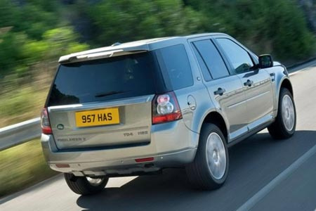 Yeni yüzüyle Land Rover Freelander 2