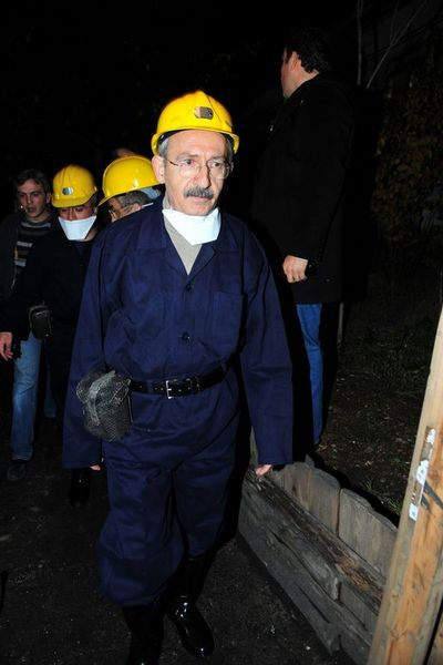 Kılıçdaroğlu madene indi