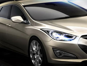 Hyundai  i40 model ailesini satışa sunacak