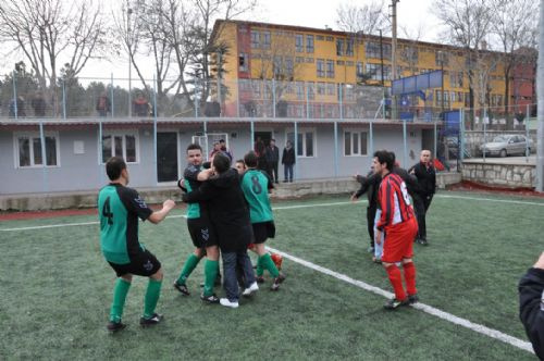 Amatör küme karşılaşması kanlı bitti! 