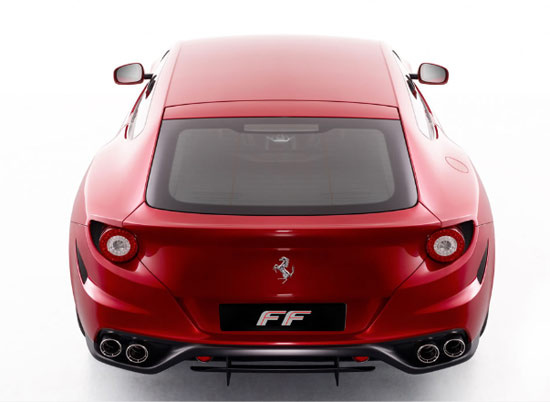 Ferrari FF ilk fotoğrafları