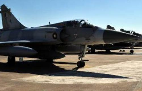 Katar savaş uçakları İncirlik'te