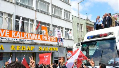 Gandi AK Parti'ye selam durdu!