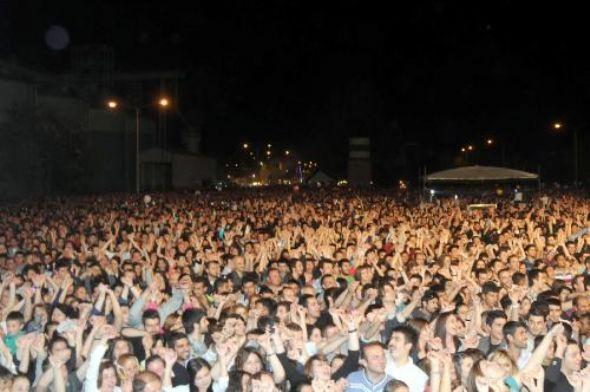 Sertab Erener'i bekleyenler şok oldu