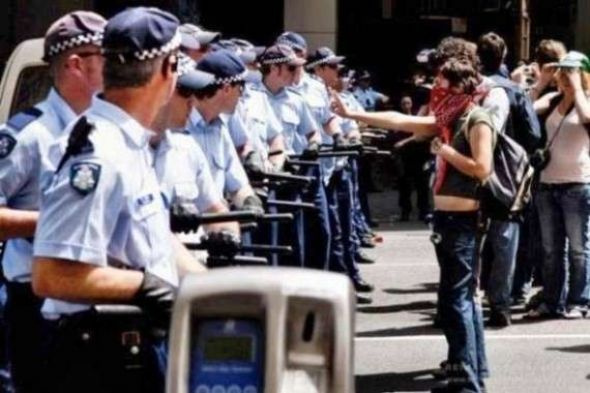 Polislerin başına gelen korkunç olaylar!