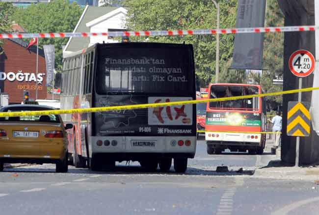 İstanbul'da şiddetli patlama