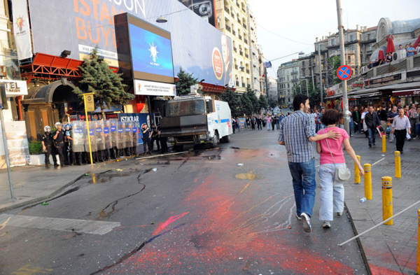 İstanbul ve Ankara'da "Hopa" gerginliği!
