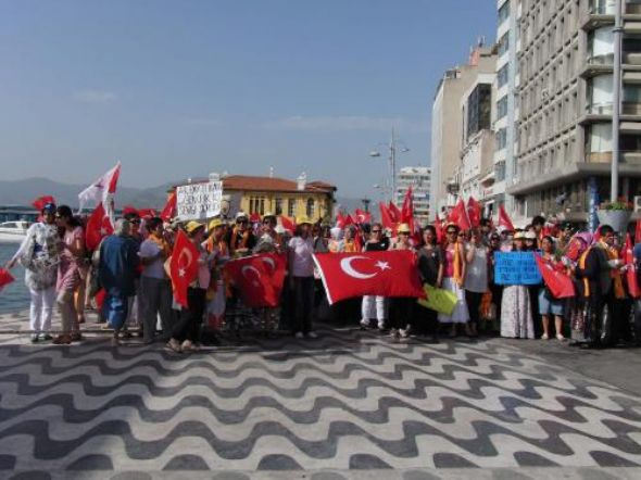 AK Parti bara girdi, halk 'şerefe' dedi