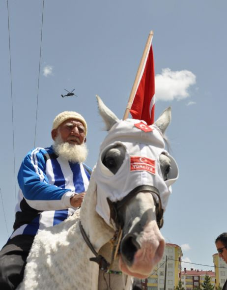 Ciritçi Baki Dede Erdoğan'ın mitinginde