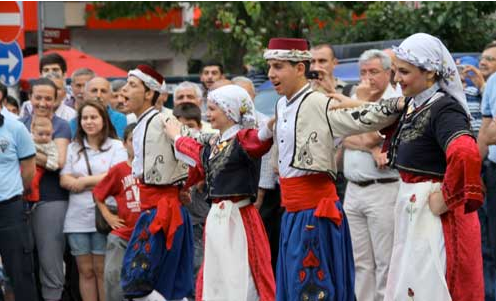 Dans çoşkusu sona erdi