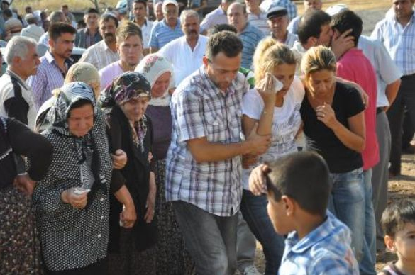 Şehitlerimiz son yolculuğuna uğurlandı