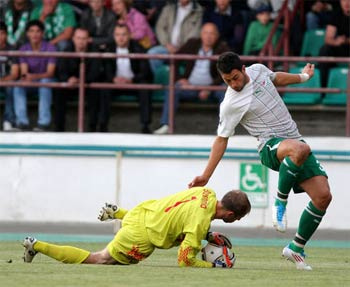 Bursaspor 10 dakikada turladı