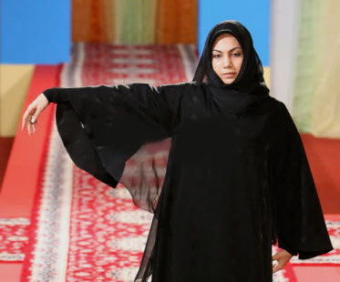 Böyle olur İran'da moda defilesi