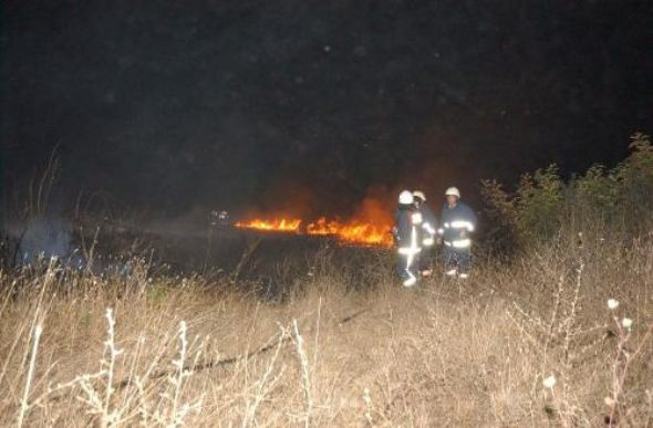 Sabiha Gökçen'de korkutan yangın