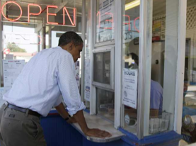 Obama birkez daha şaşıttı