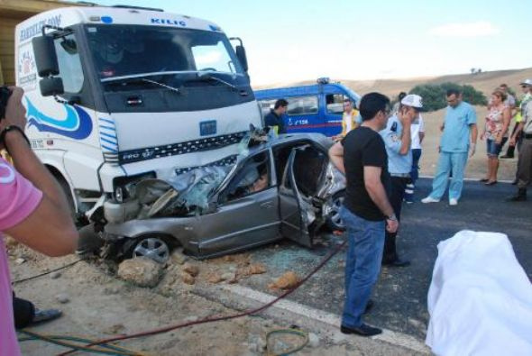 Tekirdağ yolunda katliam gibi kaza