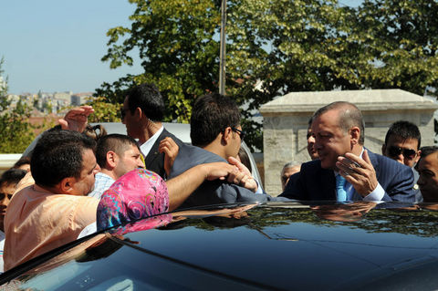 Erdoğan asker babasını teselli etti