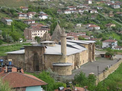 Camide beliren siluetin sırrı!