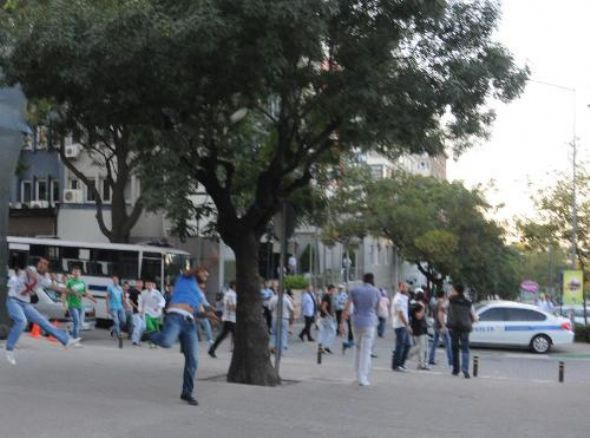 12 Eylül protestosunda olay!