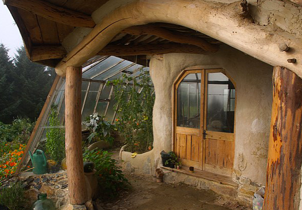 Gerçek Hobbit evi görenleri şaşırtıyor