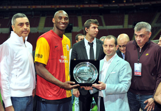 Arena'da Kobe Bryant heyecanı