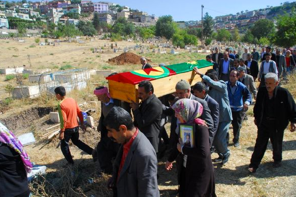 BDP'li başkanlar PKK cenazesinde