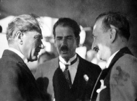 Atatürk'ün bilinmeyen kareleri
