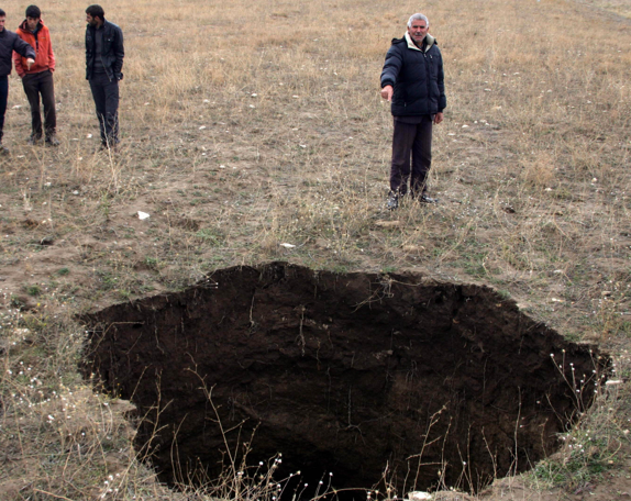 Deprem sonrası korkutan görüntüler