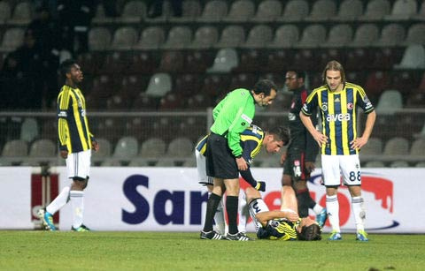Fenerbahçe Sivas'ta dondu kaldı