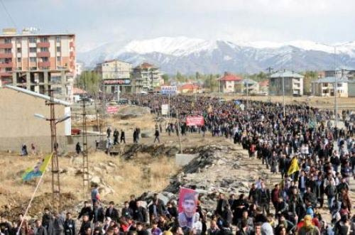 PKK'lının cenazesinde olay çıktı