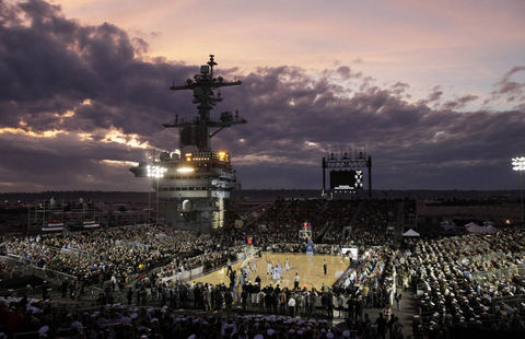 Bin Ladin'in tabutunda basket maçı