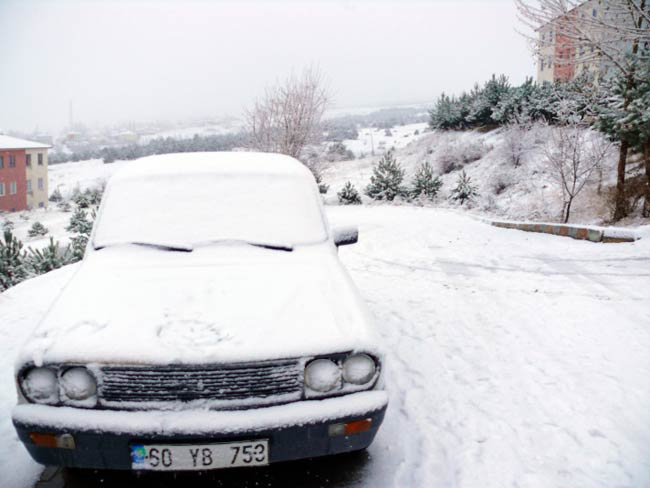 Beyaz örtü Türkiye'yi sardı