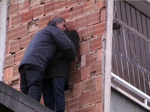 Babanın oğluna yaptığına bakın!