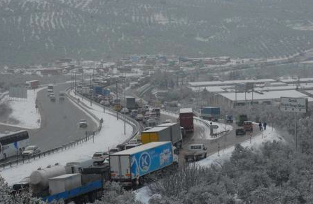 İstanbul yolu bu hale geldi