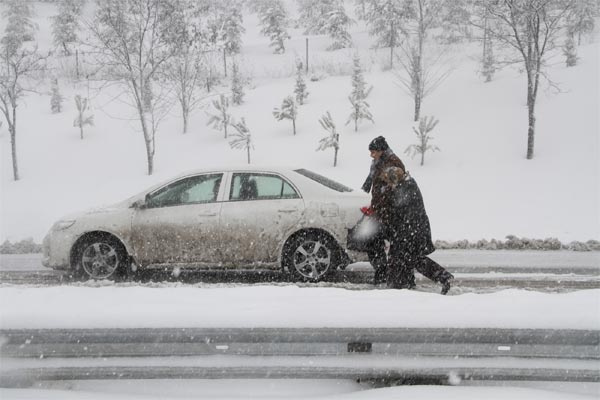 İstanbul'da kar yağdı böyle oldu