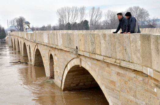 Edirne sular altında